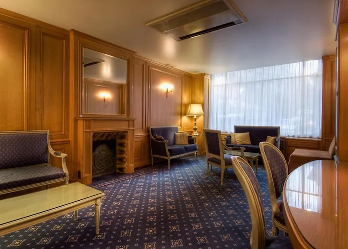 Hôtel Baudelaire Opéra Parigi